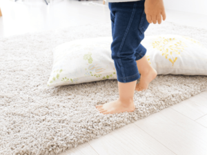 フローリングの傷を防ぐ方法